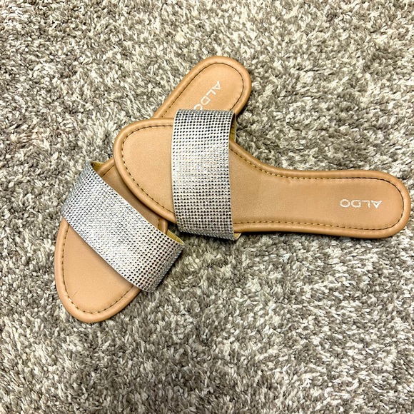 Aldo Rhinestone Slide Sandals size 8 EUC - Picture 1 of 4